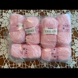 Hayfield Trilon 8 Skeins Yarn